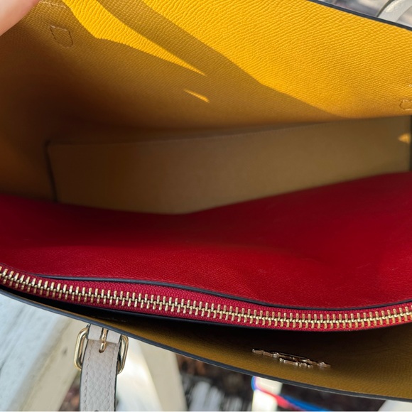 COACH Disney x Keith Haring Mollie Tote - Picture 6 of 8